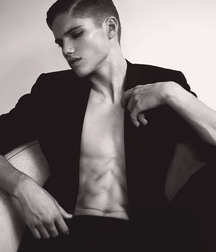 NICK TRUELOVE - AUSTRALIAN MALE MODEL 62d2765e0b605.jpg