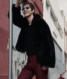 SAM STEELE - SPANISH MODEL 62d39d04388cf.jpg