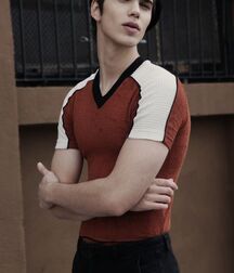 SAM STEELE - SPANISH MODEL 62d39d0a32037.jpg