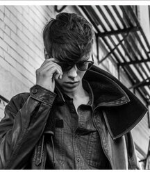 SAM STEELE - SPANISH MODEL 62d39d146dca8.jpg