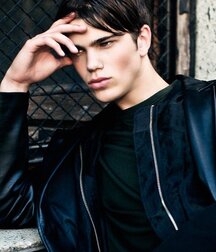 SAM STEELE - SPANISH MODEL 62d39d17dd43e.jpg
