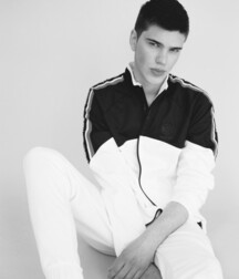 SAM STEELE - SPANISH MODEL 62d39d28f336e.jpg
