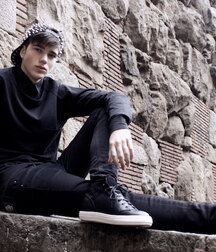 SAM STEELE - SPANISH MODEL 62d39d574c23a.jpg