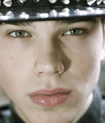 SAM STEELE - SPANISH MODEL 62d39d58eb3d7.jpg