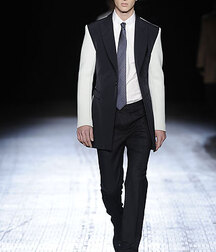 LUCAS MASCARINI - BRAZILIAN MALE MODEL 62d400ea2115b.jpg