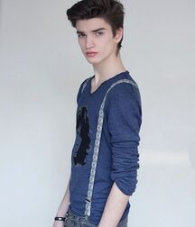 ALEXANDER FERRARIO - ARGENTINE MODEL 62d4c94e77a8f.jpg
