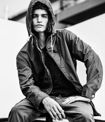 ALEXANDER FERRARIO - ARGENTINE MODEL 62d4c97c9f33b.jpg