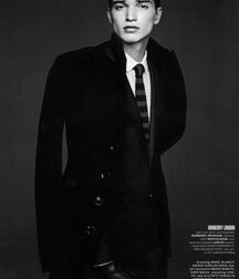 ALEXANDER FERRARIO - ARGENTINE MODEL 62d4c99369b6c.jpg