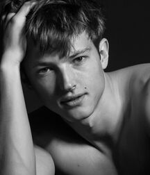 ABEL VAN OEVEREN - DUTCH MALE MODEL 62d4ec2f8d720.jpg