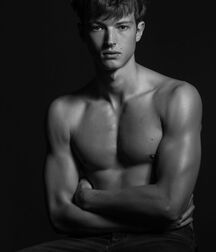 ABEL VAN OEVEREN - DUTCH MALE MODEL 62d4ec351efc5.jpg