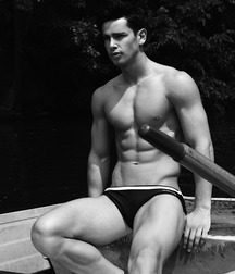 VALERIU GUTU - MOLDOVIAN MODEL 62d52102bf321.jpg