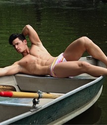 VALERIU GUTU - MOLDOVIAN MODEL 62d5210b68c31.jpg