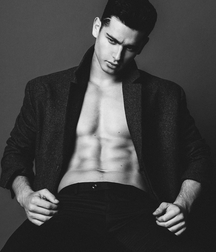 VALERIU GUTU - MOLDOVIAN MODEL 62d521442a07f.jpg