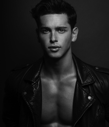 VALERIU GUTU - MOLDOVIAN MODEL 62d5214815495.jpg