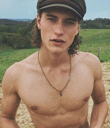 NICOLAS LORENZON - ARGENTINE MALE MODEL 62d5566f12960.jpg