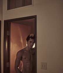 JACOB FORINASH - AMERICAN MODEL 62d93482b9e20.jpg
