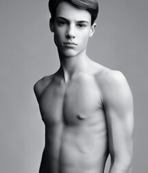 JAKOB LUSTER - GERMAN MALE MODEL 62da8f9b2b0dc.jpg