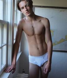 FREDERIK RUEGGER - GERMAN FASHION MODEL