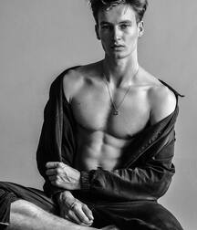 FREDERIK RUEGGER - GERMAN FASHION MODEL 62dba5f47a66c.jpg
