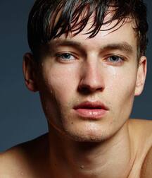 FREDERIK RUEGGER - GERMAN FASHION MODEL 62dba5faf1f07.jpg