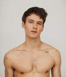 FREDERIK RUEGGER - GERMAN FASHION MODEL 62dba63882bdd.jpg
