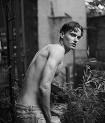 FREDERIK RUEGGER - GERMAN FASHION MODEL 62dba65aac6f3.jpg