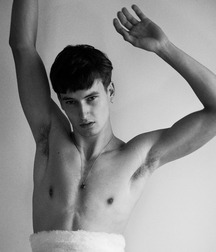 FREDERIK RUEGGER - GERMAN FASHION MODEL 62dba66b5e383.jpg