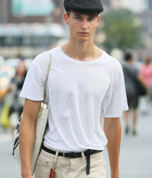 FREDERIK RUEGGER - GERMAN FASHION MODEL 62dba69606a92.jpg