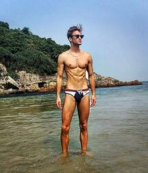 ALEXANDER TAPTSOV - BELARUS MALE MODEL 62dc19a7606bf.jpg