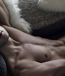 ALEXANDER TAPTSOV - BELARUS MALE MODEL 62dc1a33e03a1.jpg