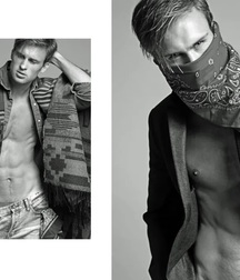 ALEXANDER TAPTSOV - BELARUS MALE MODEL 62dc1a6bb2b43.jpg