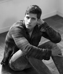 ALEX BARBER 62e5f93d352dc.jpg