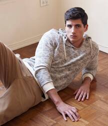ALEX BARBER 62e5f9464ad66.jpg