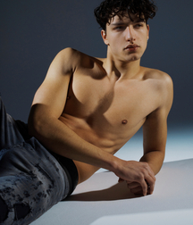 Romain Hamdous - French Model 62e622fb702ed.jpg