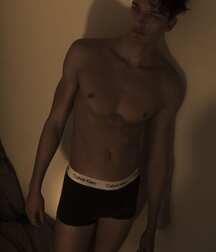 Romain Hamdous - French Model 62e623219dd4e.jpg