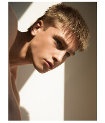 MAX TURLAND - GERMAN MALE MODEL TWINK TUBE 62e645f15fad6.jpg