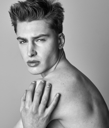 MAX TURLAND - GERMAN MALE MODEL TWINK TUBE 62e64644ea75f.jpg