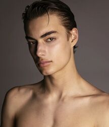 JADEN EDLUND - AMERICAN MODEL 62e685d2bdc4c.jpg