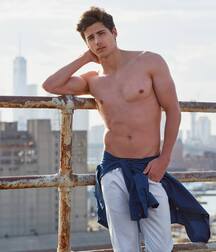 ALEX BARBER - MODEL FITNESS 62e7ab344c7b1.jpg