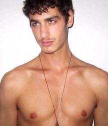 MATTHEW COATSWORTH - CANADIAN MALE MODEL 62ea55c479c23.jpg