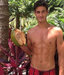 MATTHEW COATSWORTH - CANADIAN MALE MODEL 62ea55dbd5a41.jpg