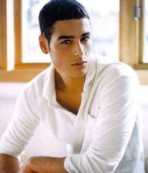 MATTHEW COATSWORTH - CANADIAN MALE MODEL 62ea55ec10457.jpg