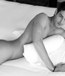 MATTHEW COATSWORTH - CANADIAN MALE MODEL 62ea56132c48d.jpg