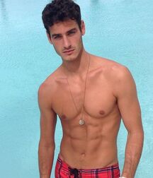 MATTHEW COATSWORTH - CANADIAN MALE MODEL 62ea5660ef7f0.jpg