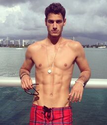 MATTHEW COATSWORTH - CANADIAN MALE MODEL 62ea566989433.jpg