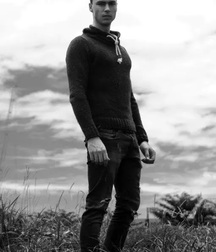 IGOR DREAGLA - MOLDOVIAN MODEL   62ee039294292.jpg