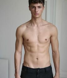 ONDREJ MOKOS - SLOVAKIAN MODEL  PYRRHOS 62ef4e9ae0f3c.jpg