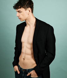 ONDREJ MOKOS - SLOVAKIAN MODEL  PYRRHOS 62ef4eda51350.jpg