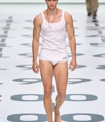 ONDREJ MOKOS - SLOVAKIAN MODEL  PYRRHOS 62ef4ef418ac9.jpg