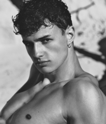 ONDREJ MOKOS - SLOVAKIAN MODEL  PYRRHOS 62ef4ef69b44d.jpg